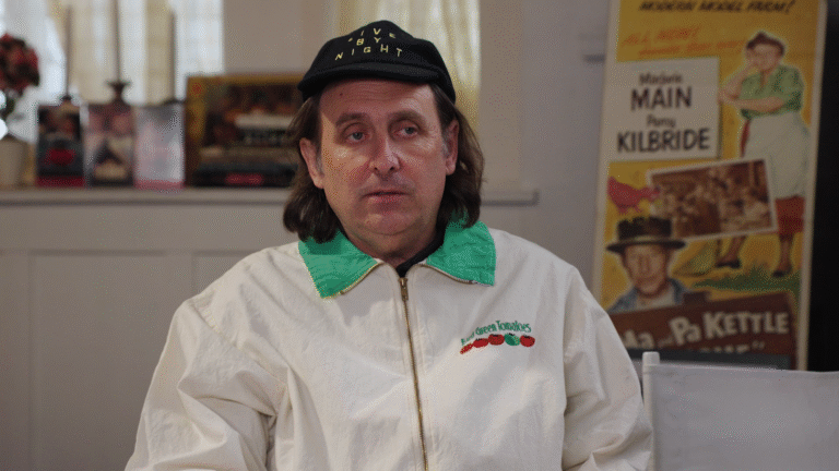 1507 ‘Love Hurts’ & ‘Heart Eyes’